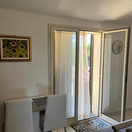 Nina Con Posto Auto * Giardini-Naxos